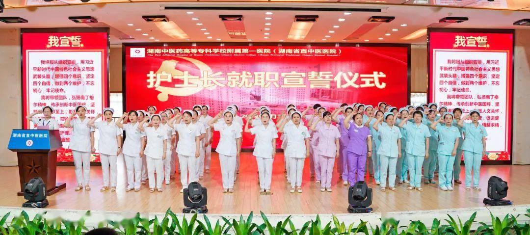女孩巴厘岛度假